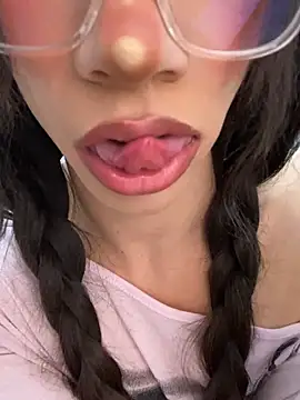 AlissonDannae777 webcam