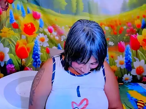 indianroxy webcam
