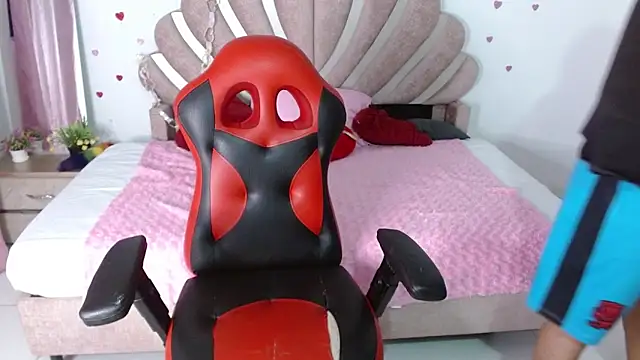 sven_fox723 webcam