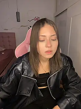 PrettyAmber webcam