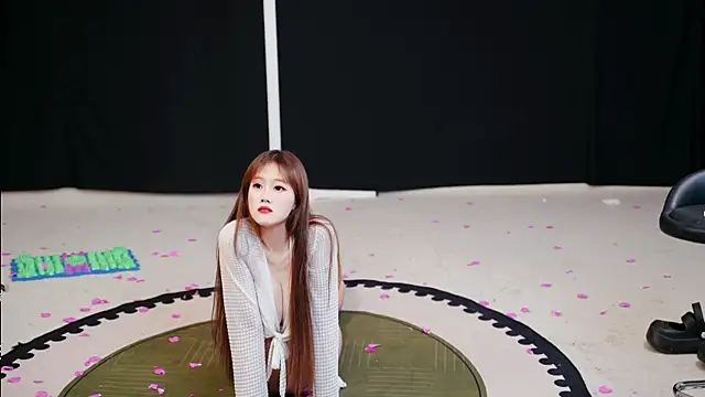 QianxiGirl-8888 webcam