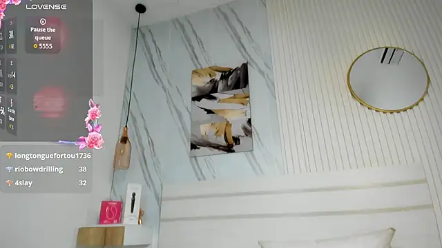 Afro_Luna webcam