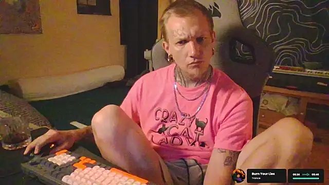 paulvelvet webcam