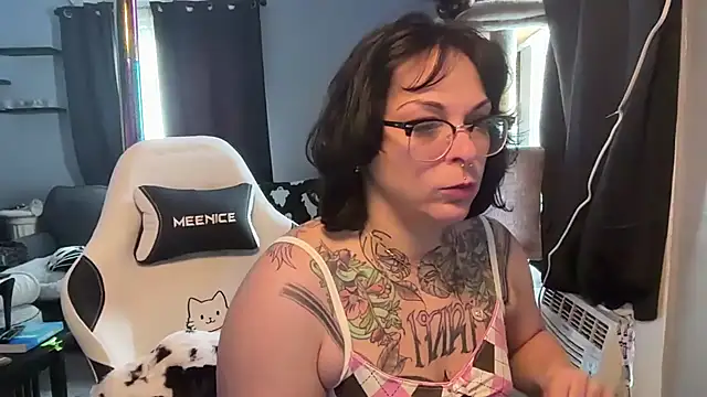 HexxyHoneypot webcam
