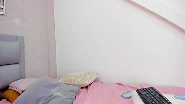 luna25__ webcam