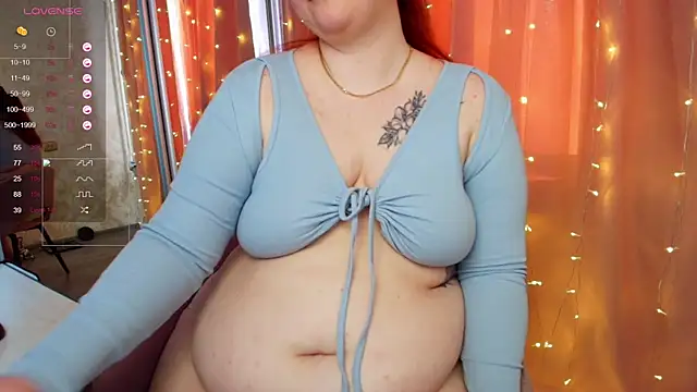 Mia_Bows webcam