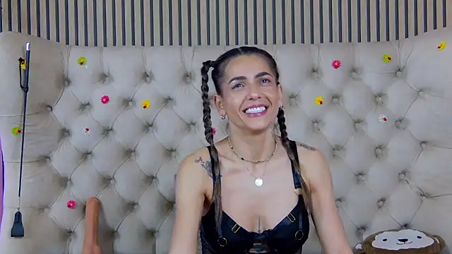 PlayfulShow webcam
