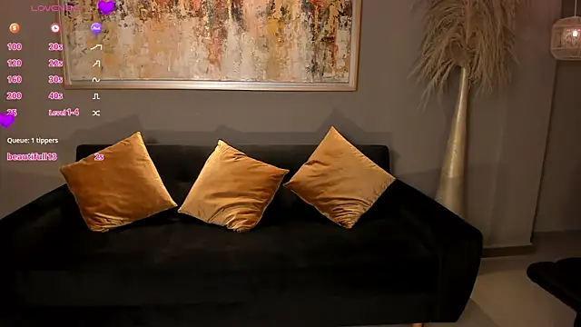 MaryLewis_ webcam
