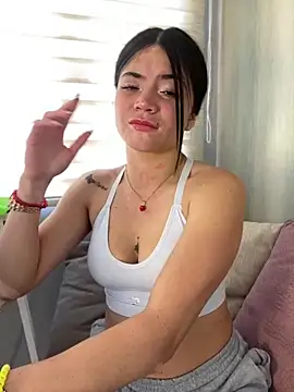PamelaJonsom_ webcam
