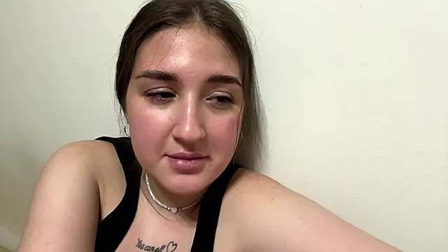 Watch Annnna_ live on EroticFlix - High definition streams