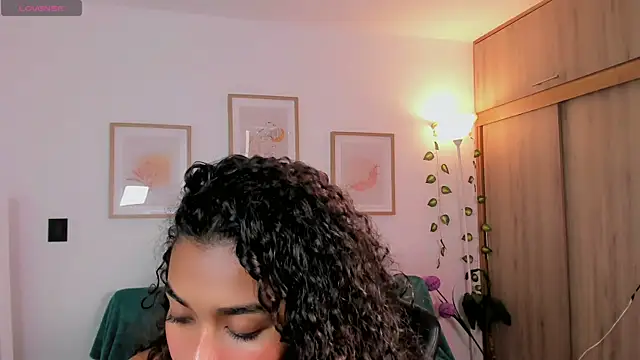 aleja_montiel__ webcam