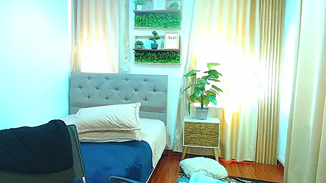 sasi_luna webcam