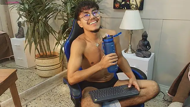 kai_storn webcam