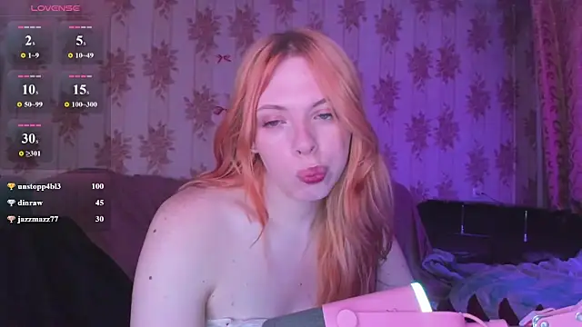 Cutie_Bambi webcam