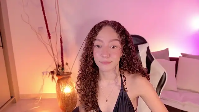 ChloeMoreti webcam