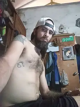 hairy_mannn webcam