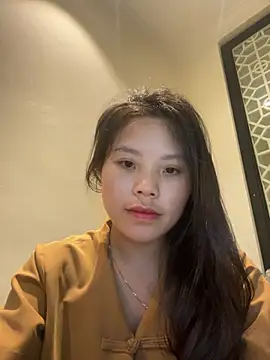 Bella_7777 webcam