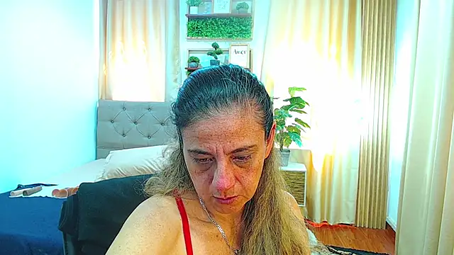 sasi_luna webcam