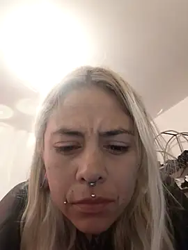 sofigirlgold webcam