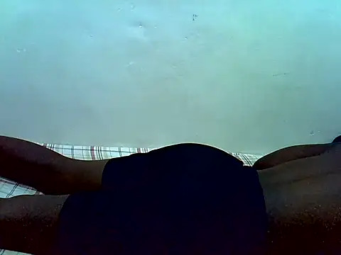 Queen-Alicia webcam