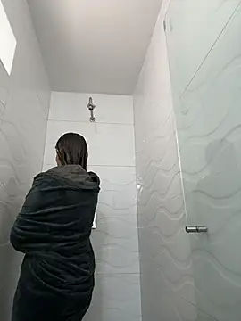 EMILIIA_RICHTER__ webcam