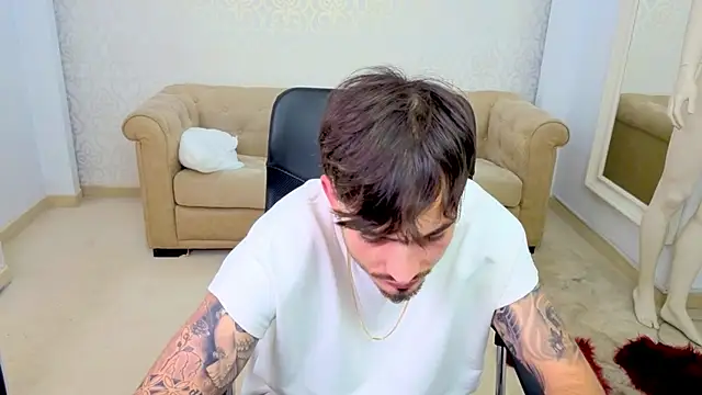 BrandonTate webcam