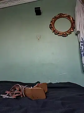 sexykajol2001 webcam