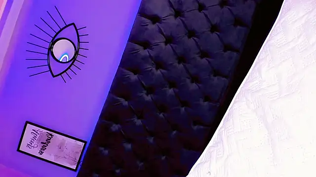 issabellaizzy - IssabellaIzzy's free webcam - UK Sex Cams