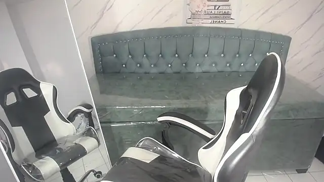 lia_harper_t webcam