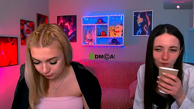 bella_dorn webcam