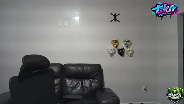 Zander823 webcam
