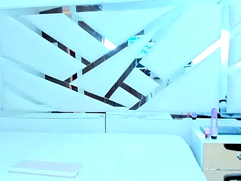 OnlySofiaX webcam
