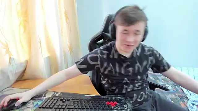 iliaskrislove webcam