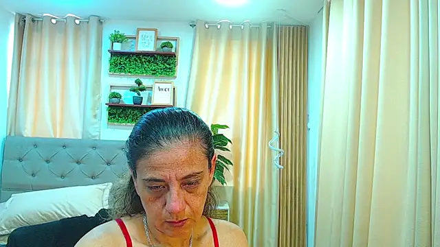 sasi_luna webcam