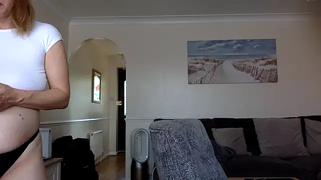 ElizabethArden42- webcam