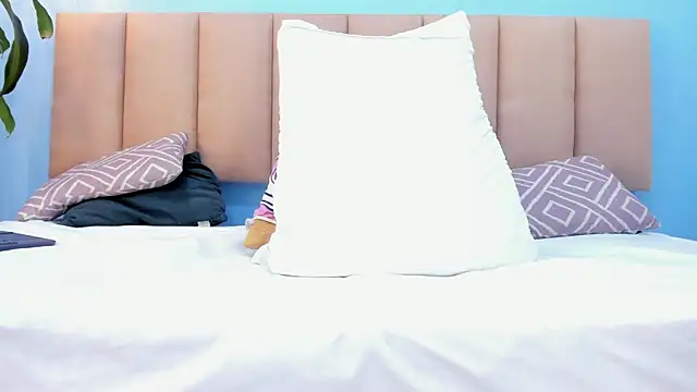 cataleya_mg webcam