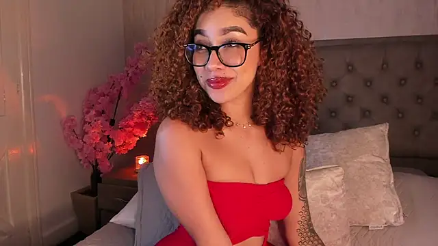 Sienna_brunette webcam
