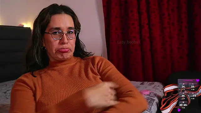 kathieandpovcock1 live sex cam