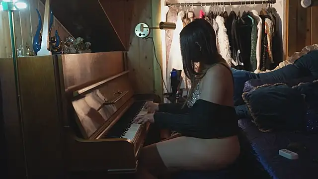 VanessaDoyle webcam