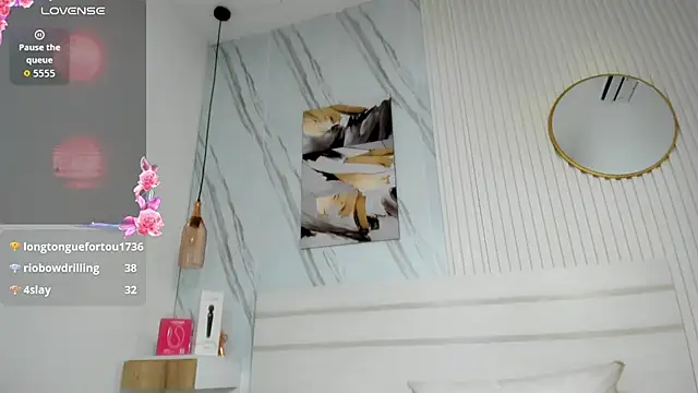 Afro_Luna webcam