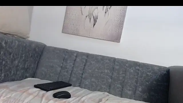 queen_adhara webcam