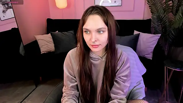 ChloeSunny webcam