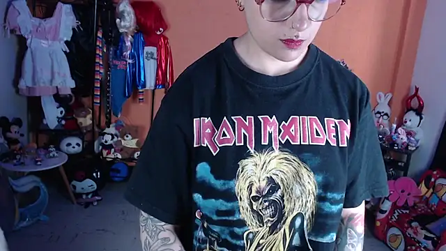 MissMiia2 webcam