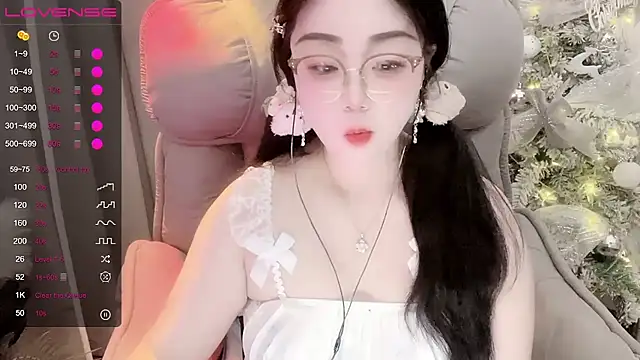 Monica-666888- webcam