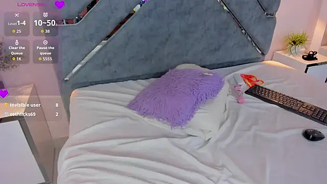 LucciaPorter webcam