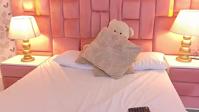 ArianaFranco webcam