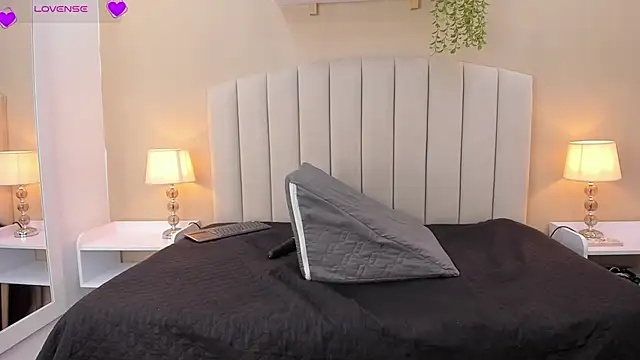 Sophiia_77 webcam