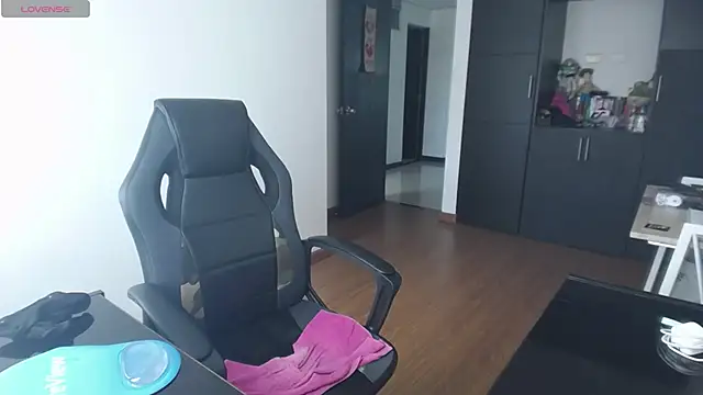 michell_fun23 webcam