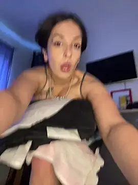 Piggiteablacktea webcam
