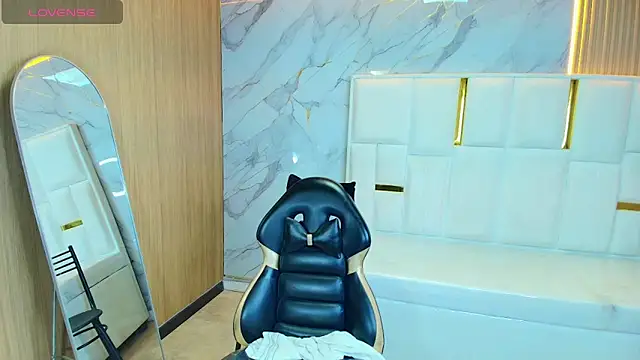 rox_luxury_tf webcam